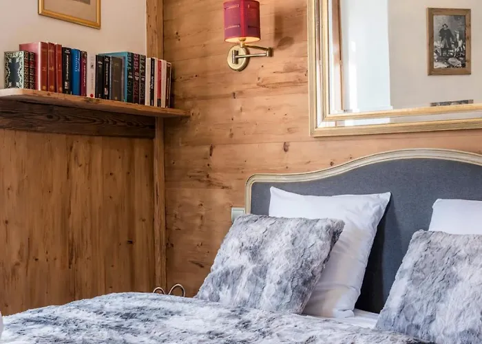 Diamond - Hyper 2 Bedrooms - Magnificent Views - By Cozee *